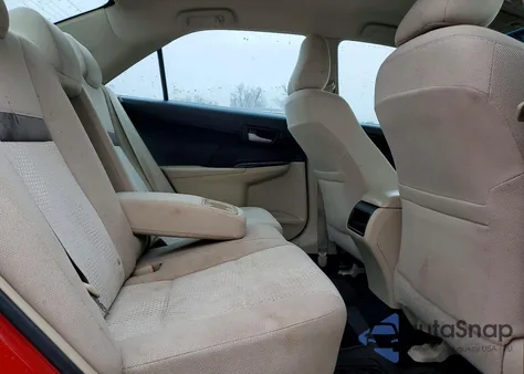 2014 Toyota Camry L z USA, uszkodzony, nr VIN 4T4BF1FKXER378043